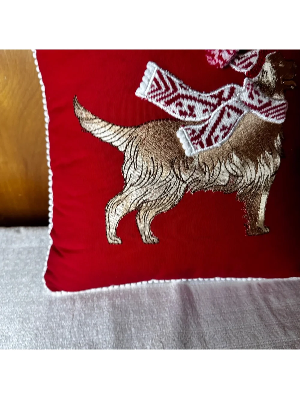 Vintage Pier 1 Christmas Golden Retriever Dog Pillow Red Embroidered 12x12